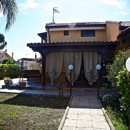 Apartamento Acasaammari Campofelice Di Roccella Exterior foto