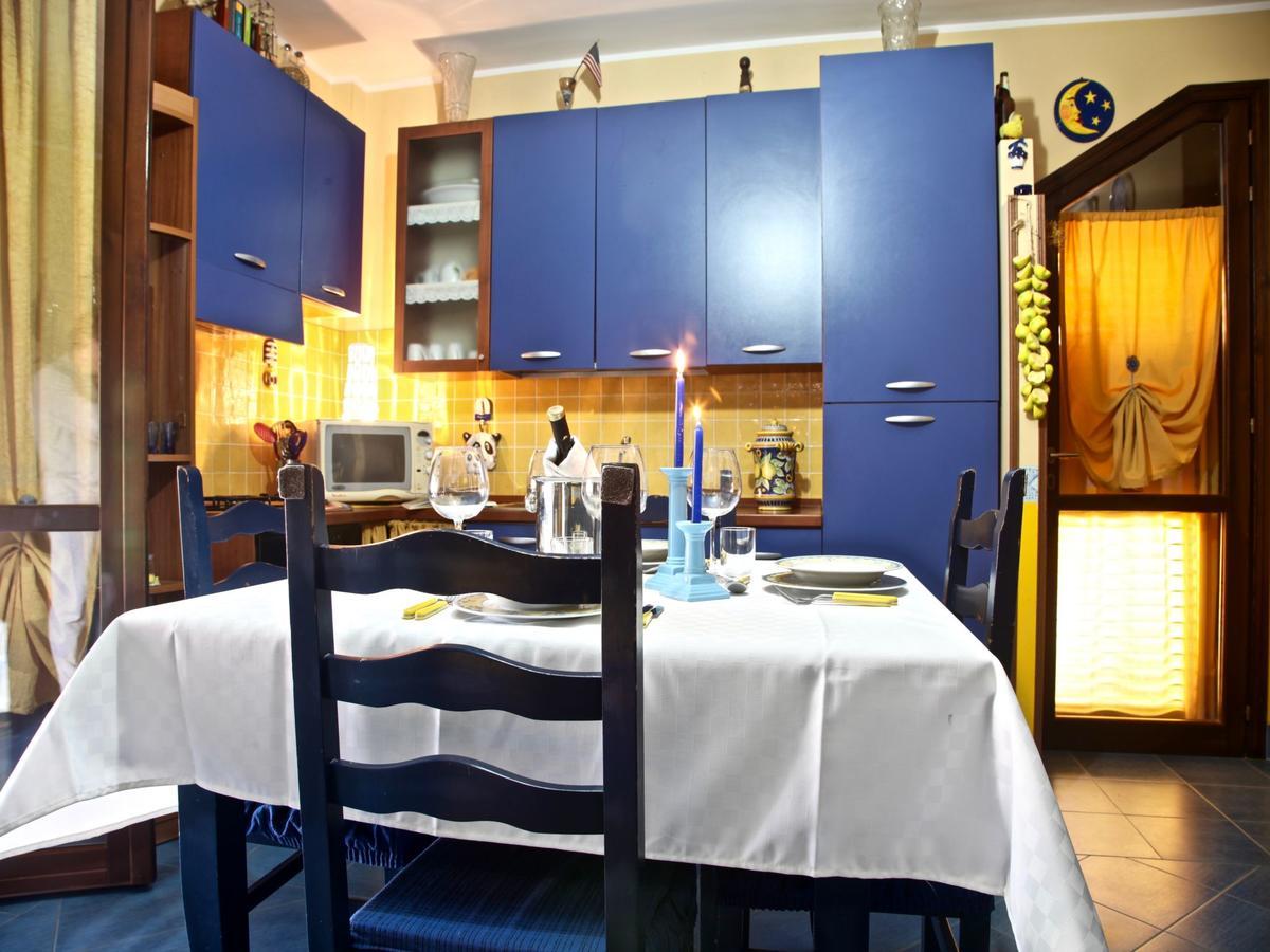 Apartamento Acasaammari Campofelice Di Roccella Exterior foto