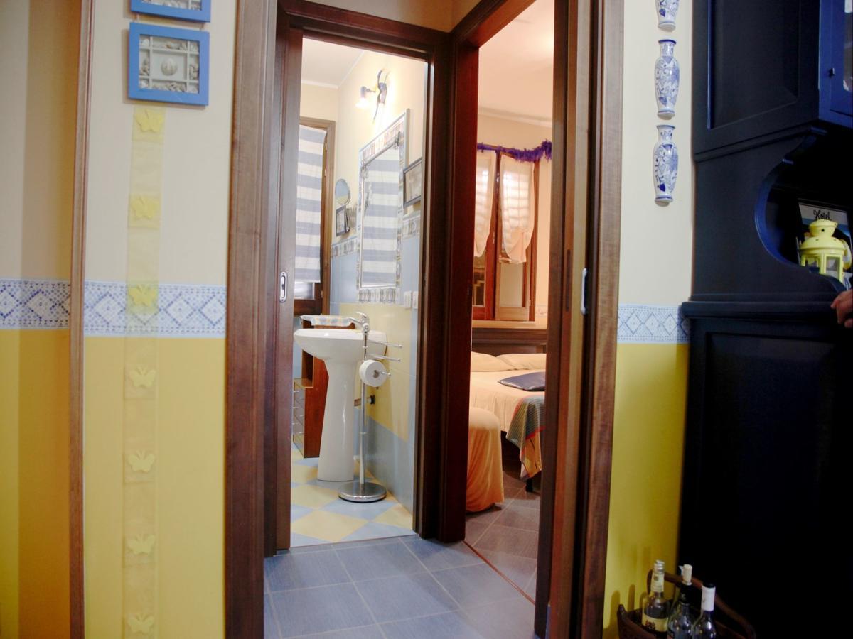 Apartamento Acasaammari Campofelice Di Roccella Exterior foto