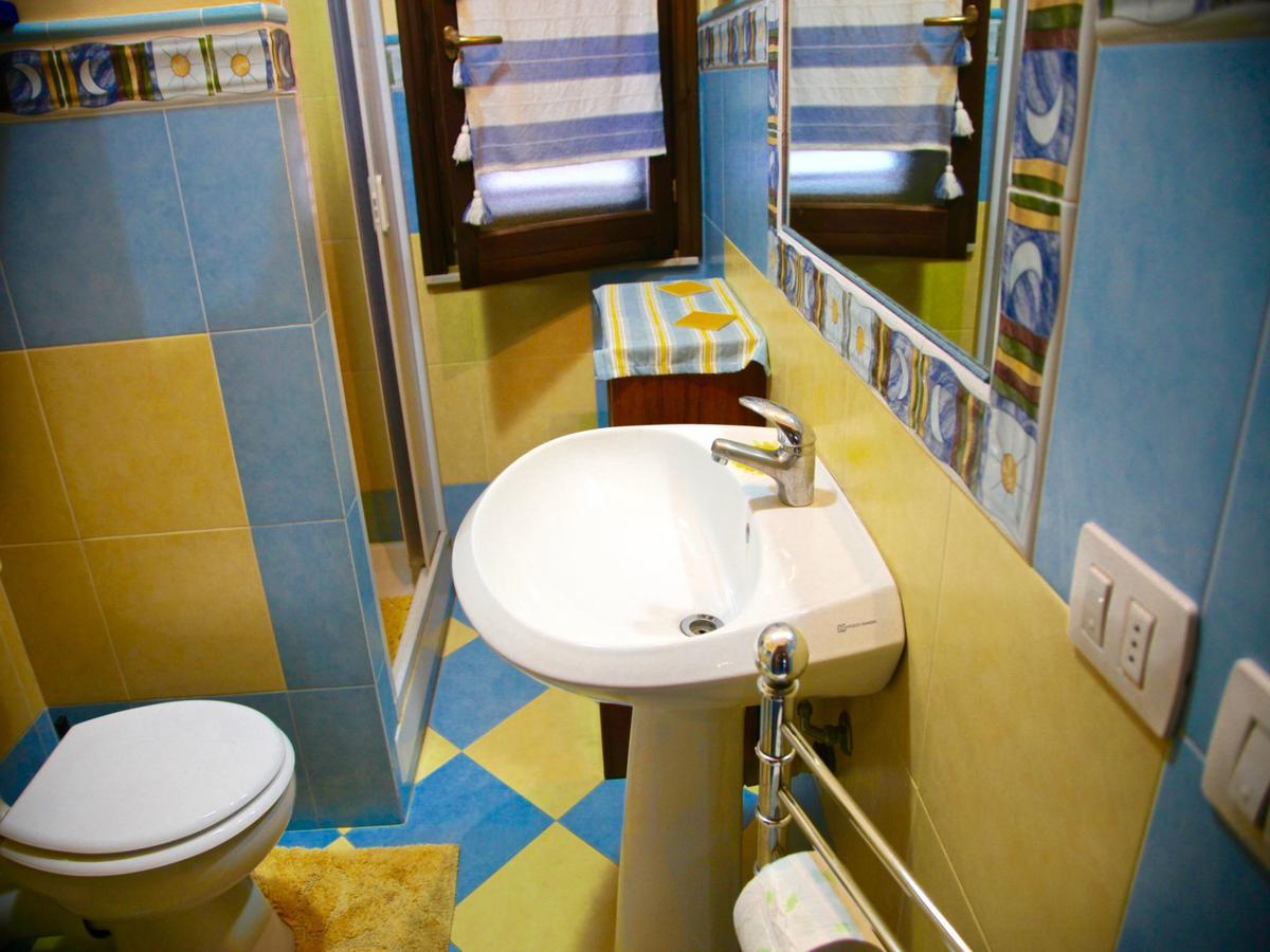 Apartamento Acasaammari Campofelice Di Roccella Exterior foto
